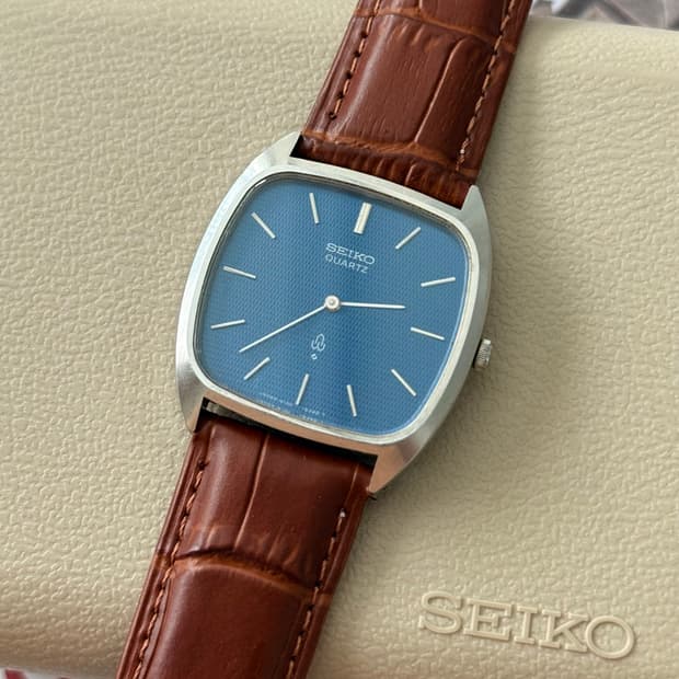 Seiko 세이코 쿼츠 스퀘어 스카이 블루 1976