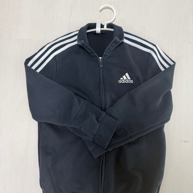 아디다스 트레이닝 집업