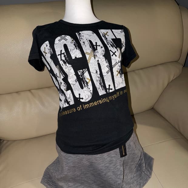 y2k & punk printing detail top