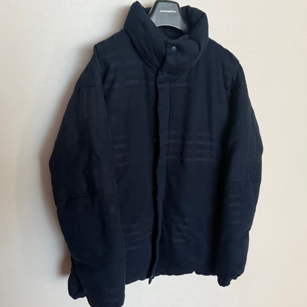 이세이미야케 맨 자카드 다운패딩