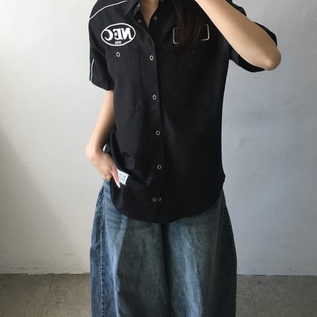 뉴에라 자수빅로고 반팔셔츠