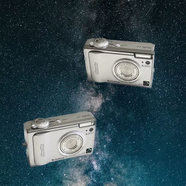 FujiFilm Finepix F11