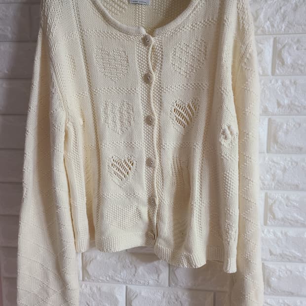베네통 아이보리 니트 가디건
