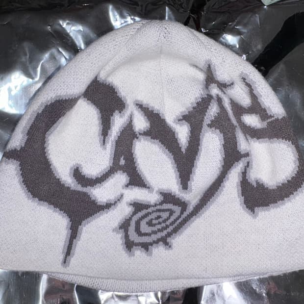 카비시 비니 아이보리