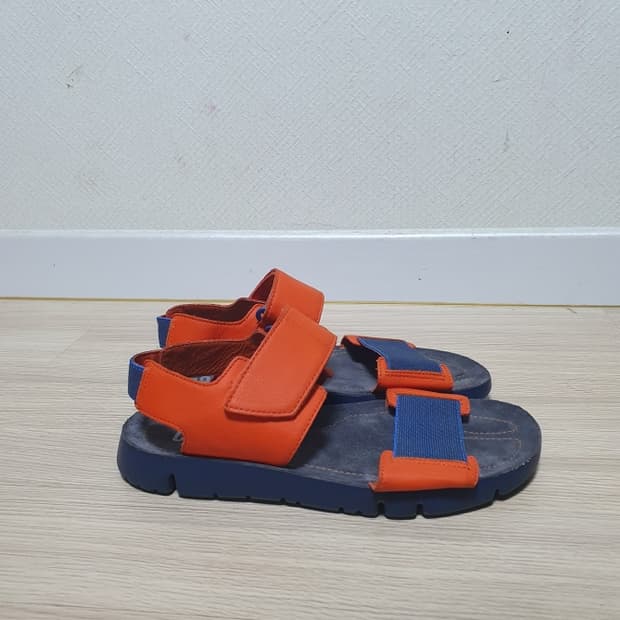 캠퍼 오루가 샌들 250