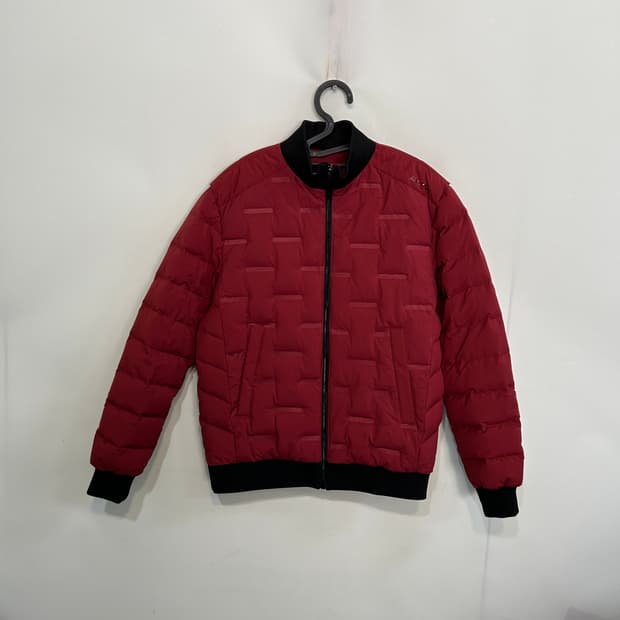 질스튜어트 남성 오리털 경량패딩 95