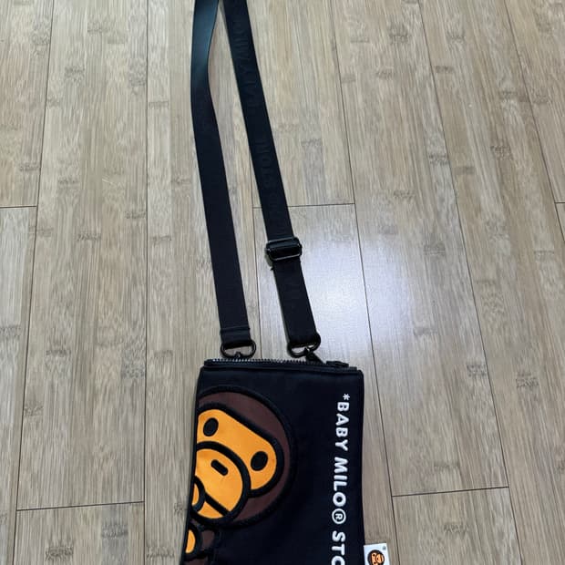 bape 베이프 베이비 마일로 크로스백