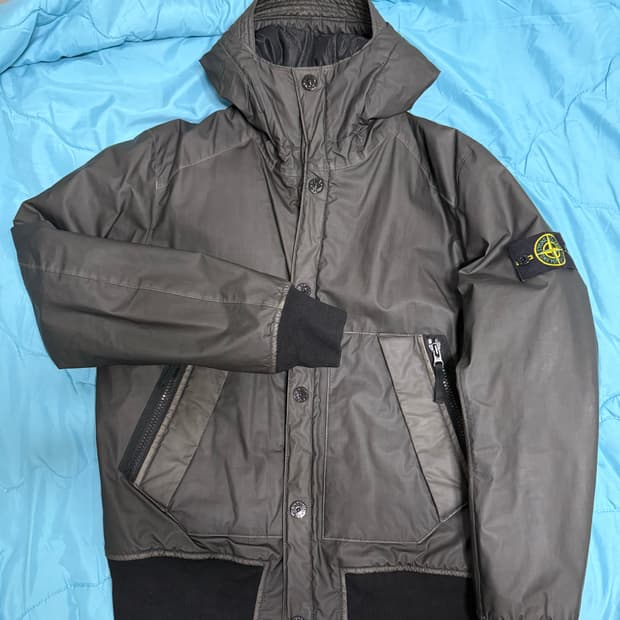 스톤아일랜드 무솔라 고마타 L