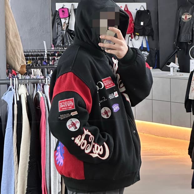 🔥Coca-Cola 멀티 패치 바시티 자켓 2XL–3XL 오버핏🔥