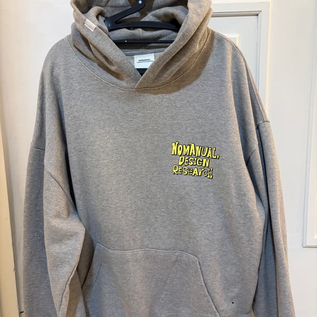 노매뉴얼 후드티