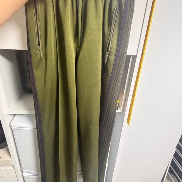 니들스 네로우 트랙 팬츠 M