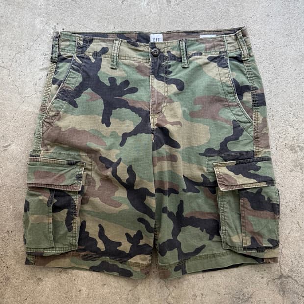 GAP Woodland Camo Ripstop Cargo Shorts