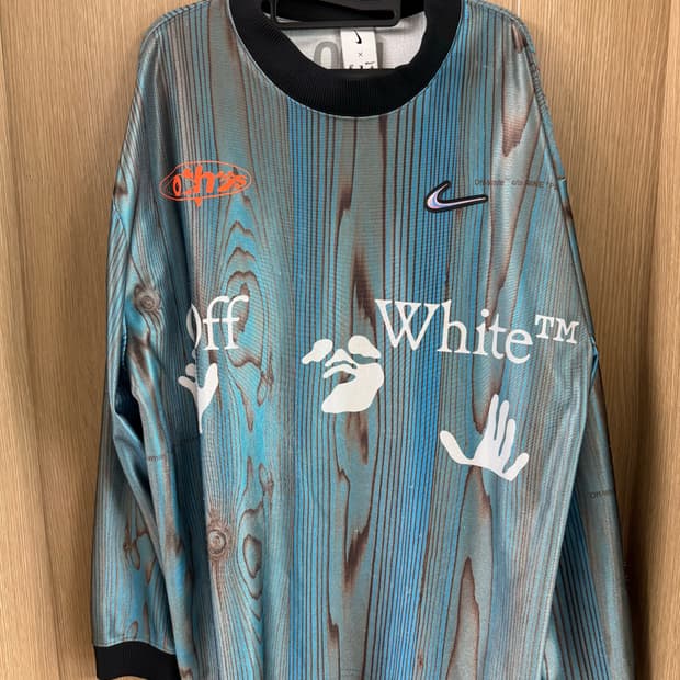 (XL)나이키 오프화이트 우드 맨투맨