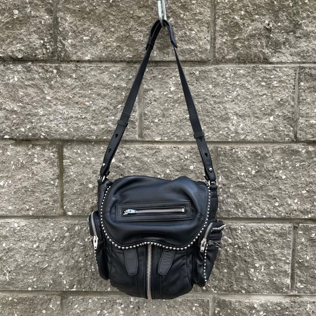 [OS] Alexander Wang 블랙 레더 크로스백