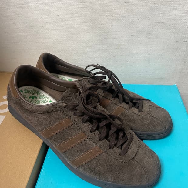아디다스 토바코 그루엔 다크 브라운