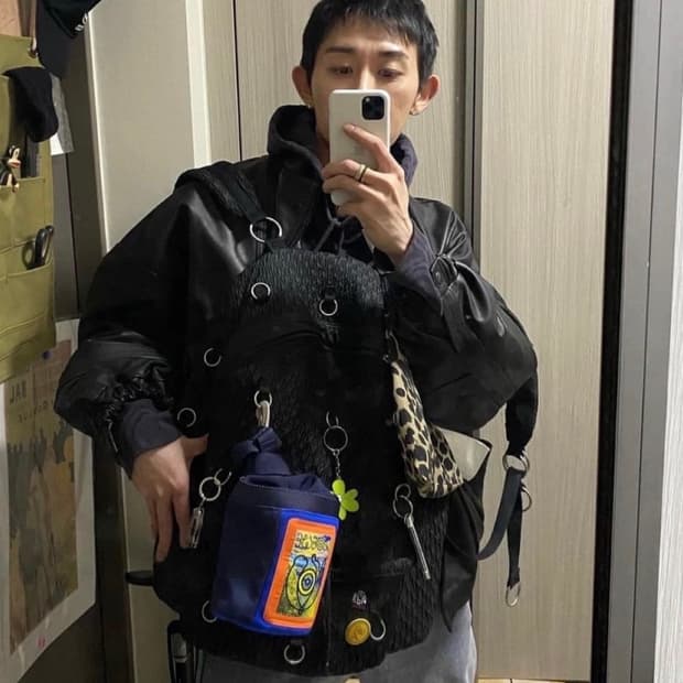 라프시몬스 이스트팩 패디드 루프링 백팩 단품 판매