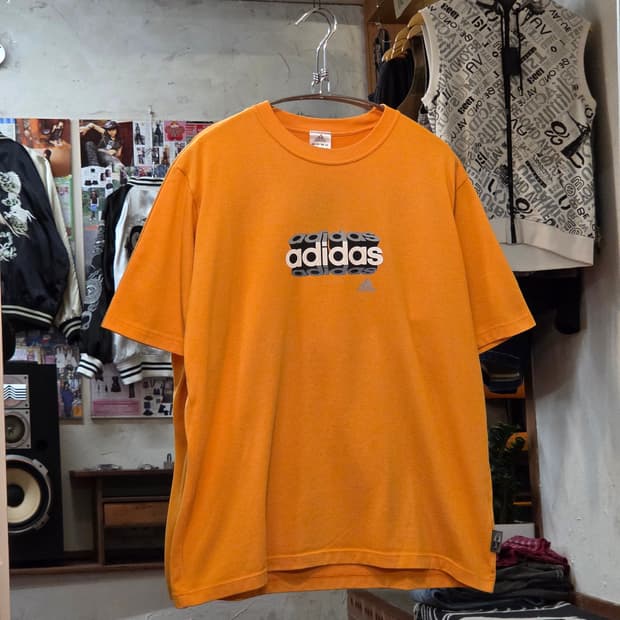 jpn 아디다스 프린팅 올드스쿨 반팔