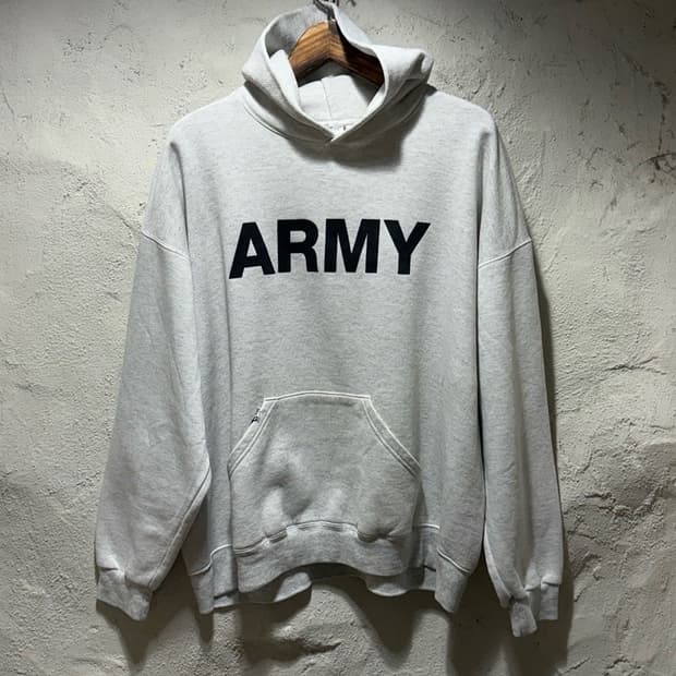 SOFFE 소피 ARMY프린팅 후디 스웻