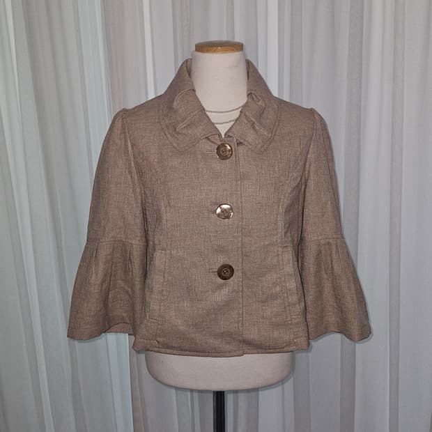 viva presto 밀크카라멜 러플 블레이저