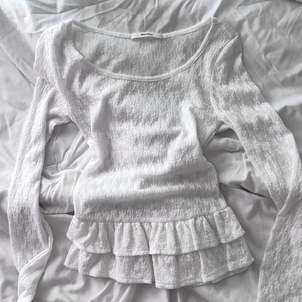 플라워 시스루 레이스 긴팔티 레이어드