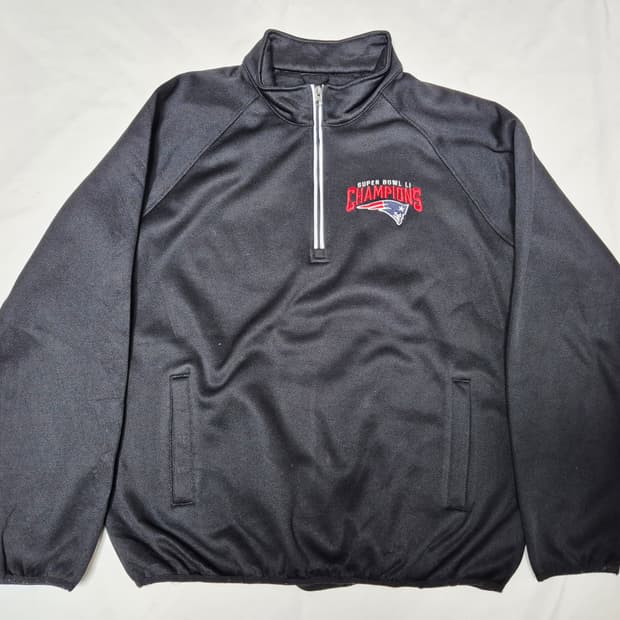 뉴잉글랜드 패트리어츠 챔피언 반집업 상의 팝니다