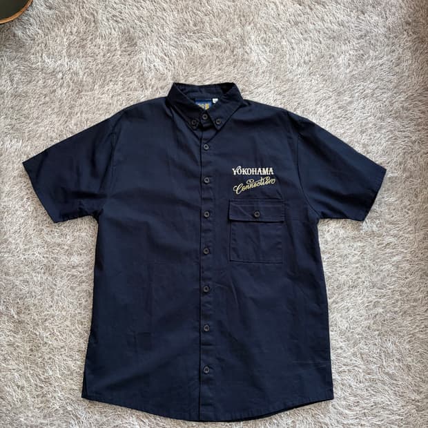 문아이즈 요코하마 반팔 셔츠