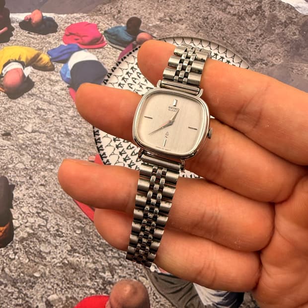Seiko_1980s vintage watch