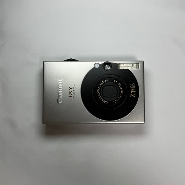 캐논 IXY 10 (IXUS 70)