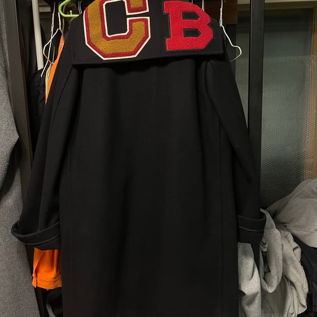 라프시몬스 코트