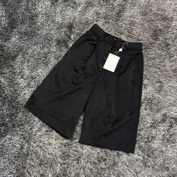 새상품 르비에르 LVIR 여성 버뮤다 팬츠 (S)