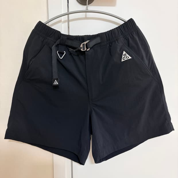 나이키 ACG 쇼츠 블랙 M 반바지