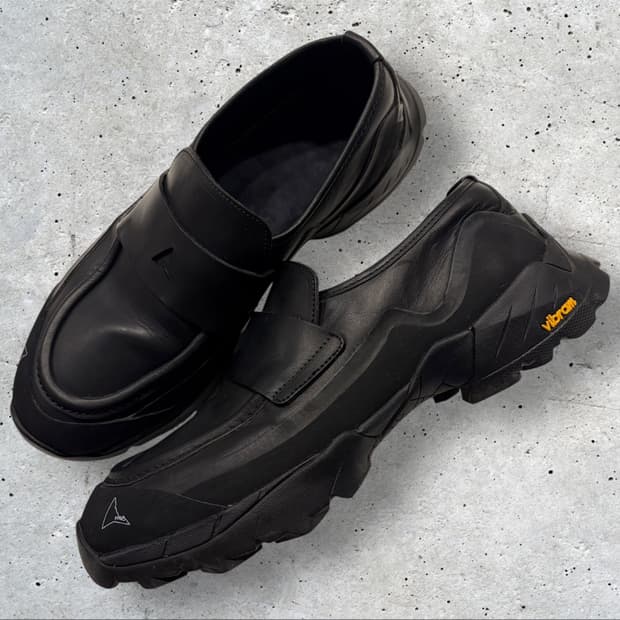 [275/43] ROA 로아 하이킹 비브람 올블랙 레더 로퍼