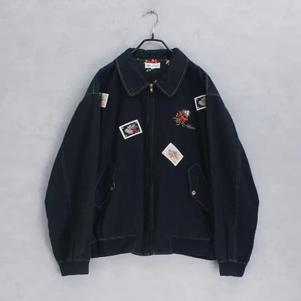 핑크하우스 무드 빈티지 패치 봄버  봄 자켓