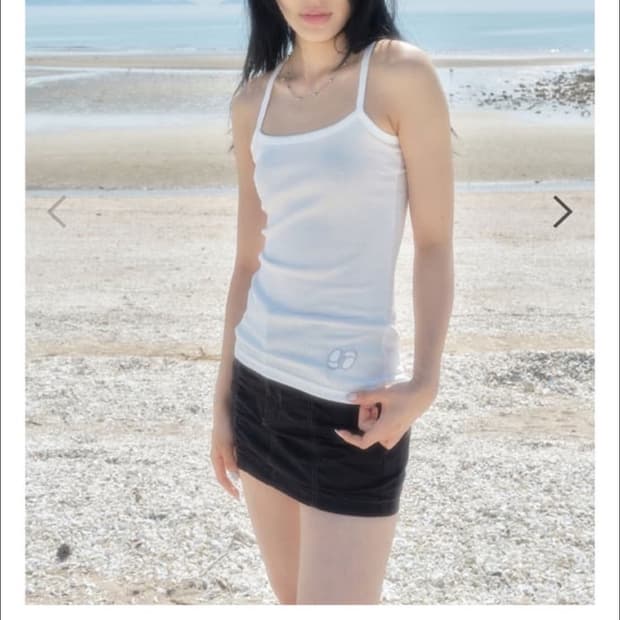 애즈온 틸다 슬리브리스 카키