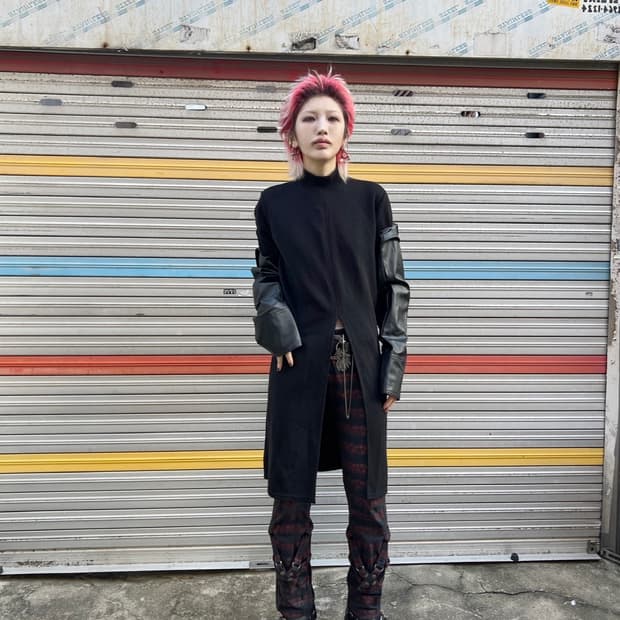 Turtleneck long sweatshirt