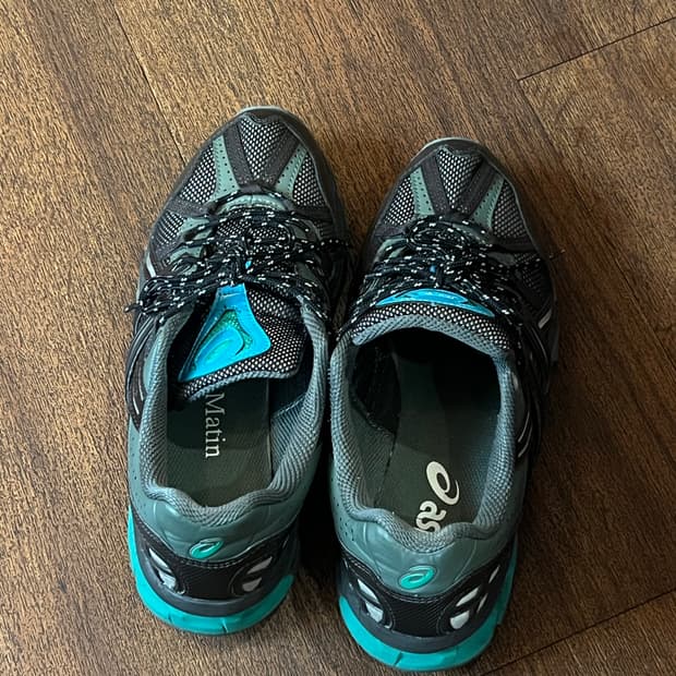 아식스 x 마뗑킴 젤 소노마 15-50 블랙퓨어실버