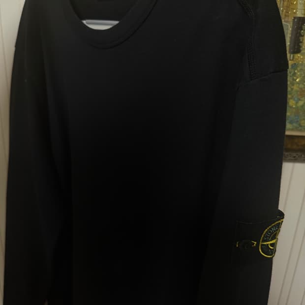 스톤아일랜드 맨투맨