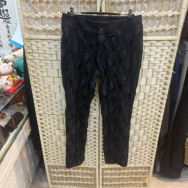 2/28-29 정품 이세이미야케 바지 팝니다