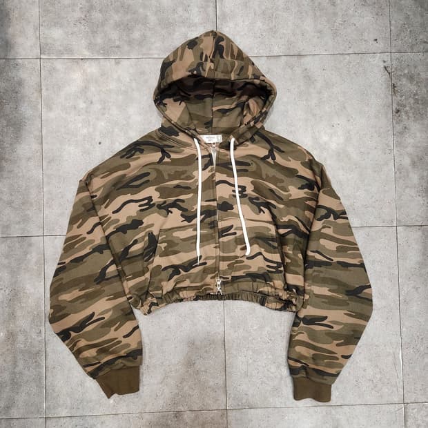 Material Dept. 카모 크롭 집업 후드