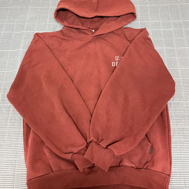 브라운브레스 버건디 후드티