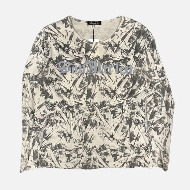 grunge pattern logo t-shirt