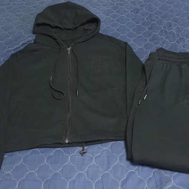 칼 라거펠트 파리 후드집업 조거팬츠 셋업 블랙 (상:L 하:32인치)