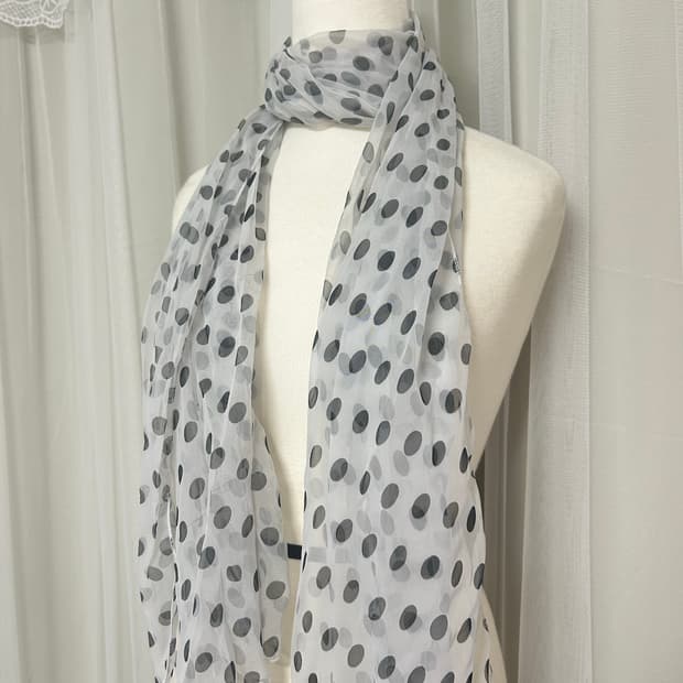 너드 모리 도트 스카프 머플러