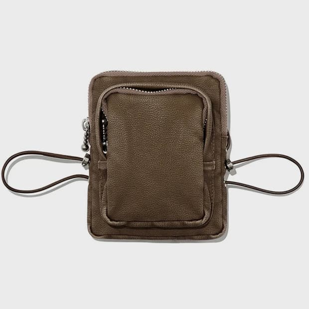 기준 레더 미니 백 브라운 