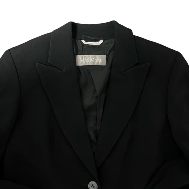 MaxMara 막스마라 이태리 메이드 클래식 블랙 자켓