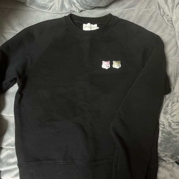 메종키츠네 xs 맨투맨