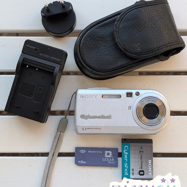 소니 사이버 샷 P100 판매합니다