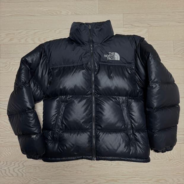 노스페이스 눕시 700 블랙 공용 S