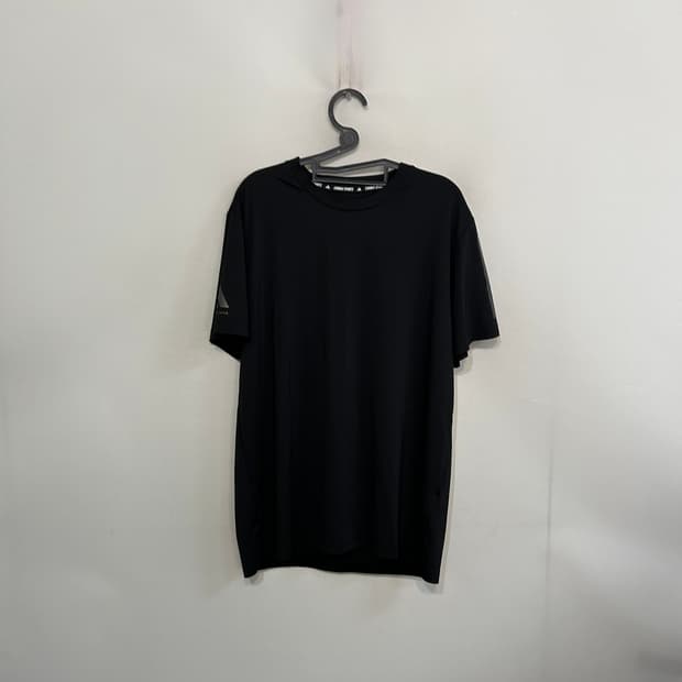 아디다스 남성 반팔 티셔츠 XL
