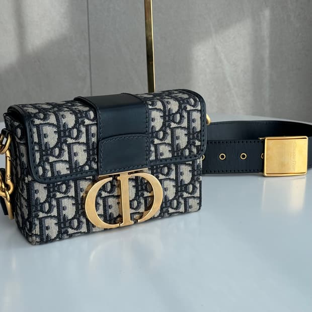 디올 몽테인30 박스백